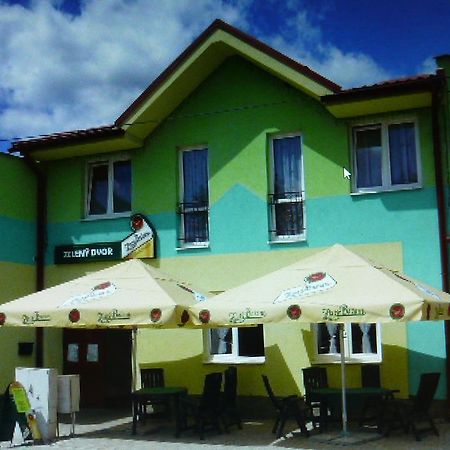 Penzion Zeleny Dvor Vel'ka Lomnica Exterior photo