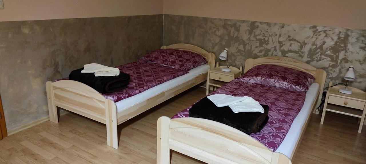 Penzion Zeleny Dvor Vel'ka Lomnica Room photo